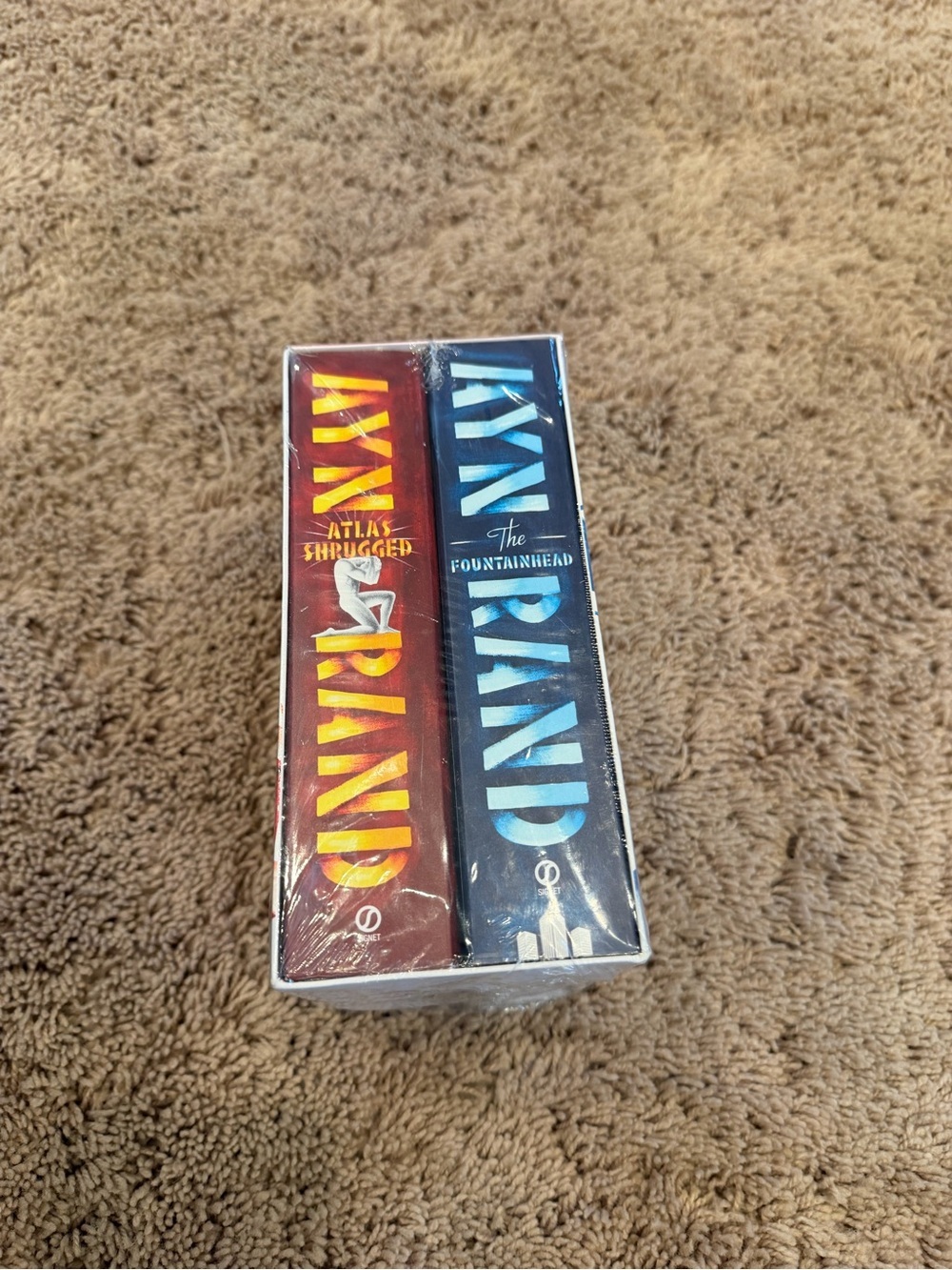 New in shrink Ayn Rand Atlas Shrugged 50th Anniversary Boxed Set Blue Red books - Picture 8 of 9